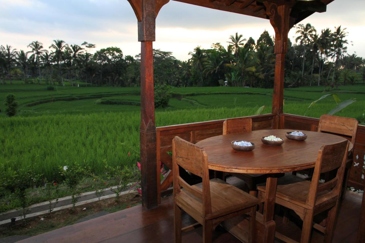 Benisari Batik Garden Cottage Ubud Exterior foto