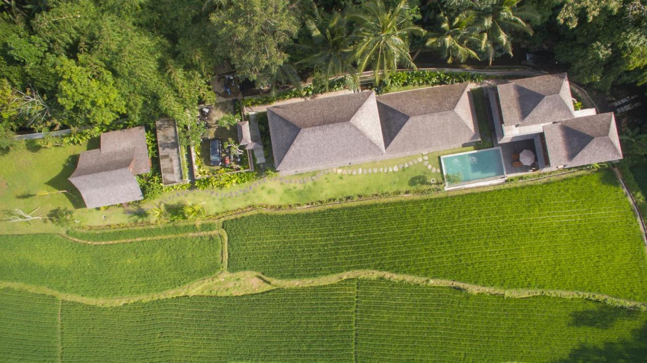 Benisari Batik Garden Cottage Ubud Exterior foto